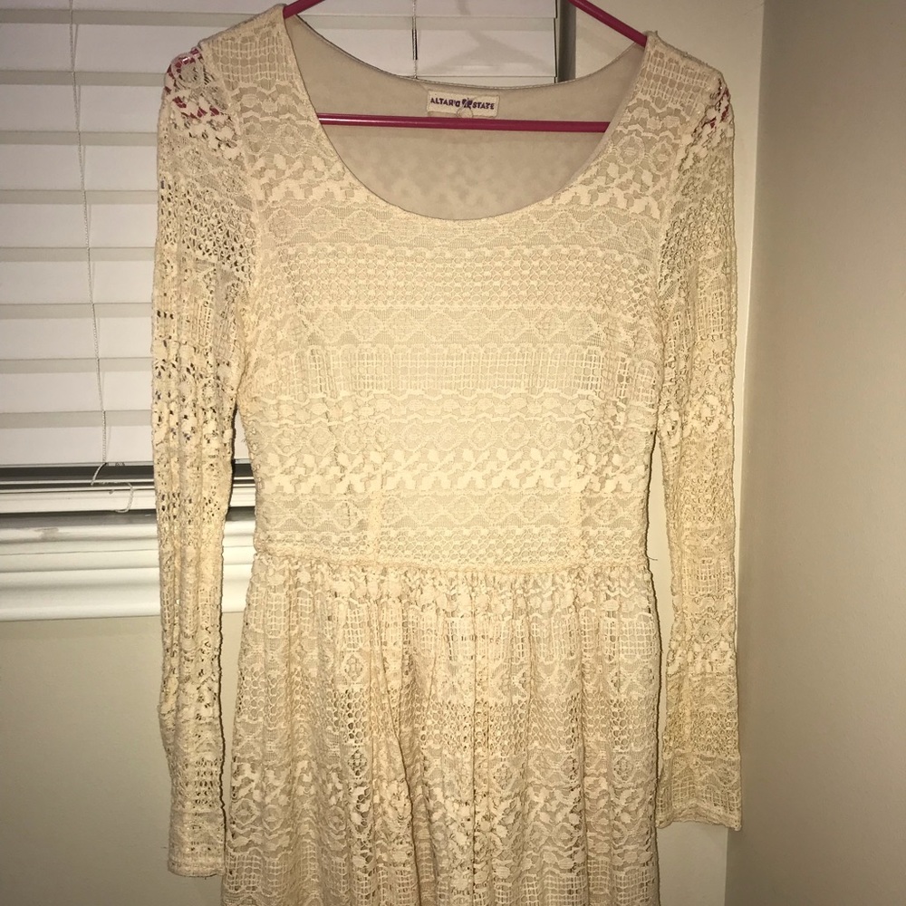 Dress - Picture 2 of 2